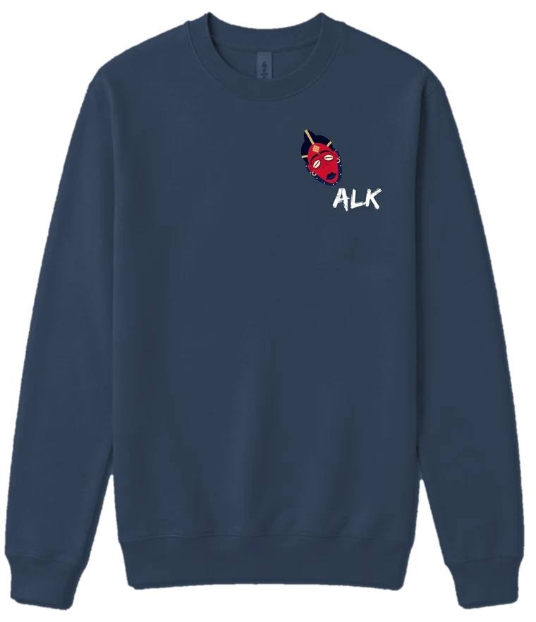 Sweat bleu marine avec le masque Mukuji brodé sur la poitrine, côté cœur